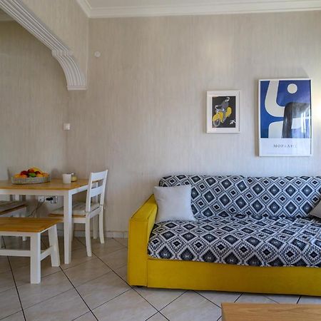 Appartement Roubini 52 à Kalamata Extérieur photo
