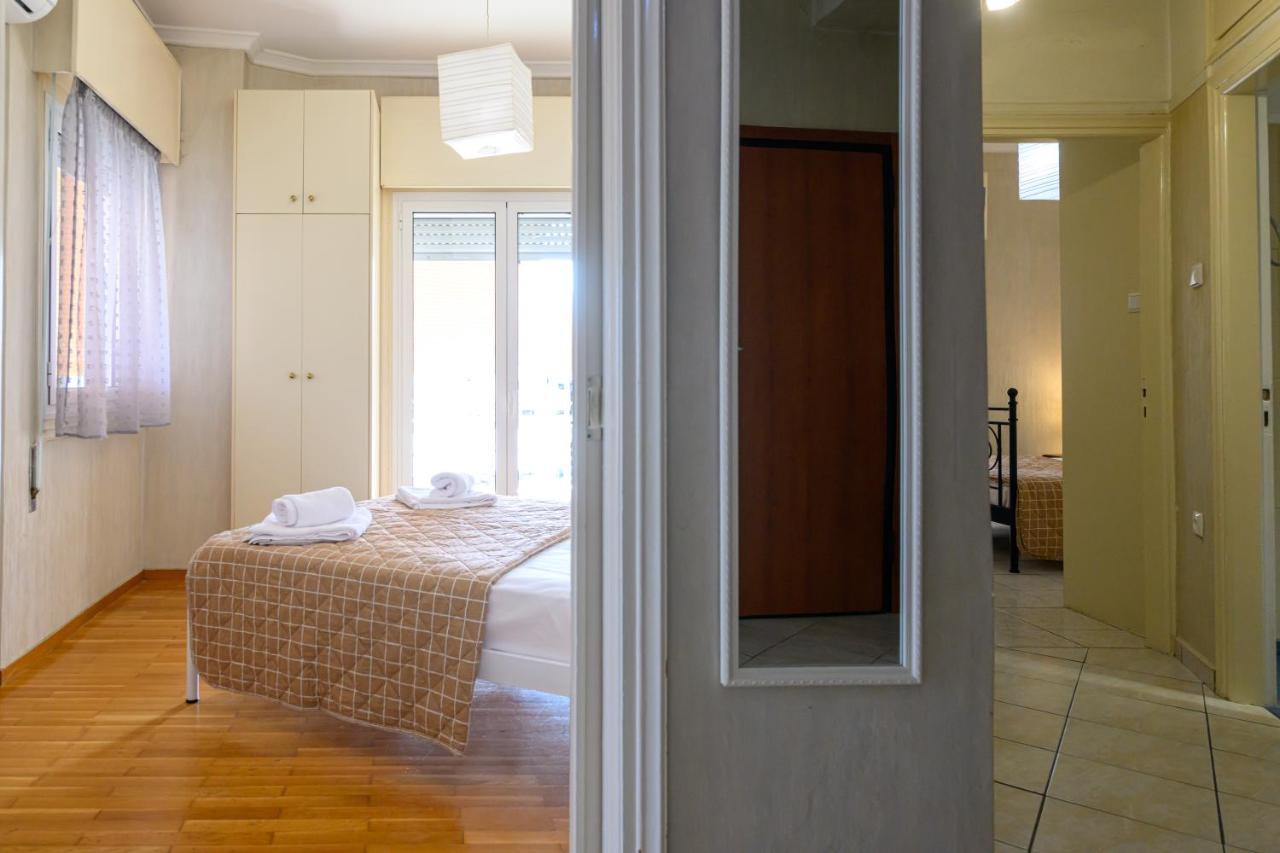 Appartement Roubini 52 à Kalamata Extérieur photo
